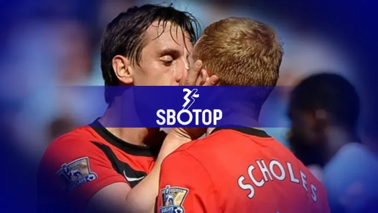 SBOTOP Liga Premier: Neville Cium Scholes Setelah Gol Kemenangan Derby Manchester!