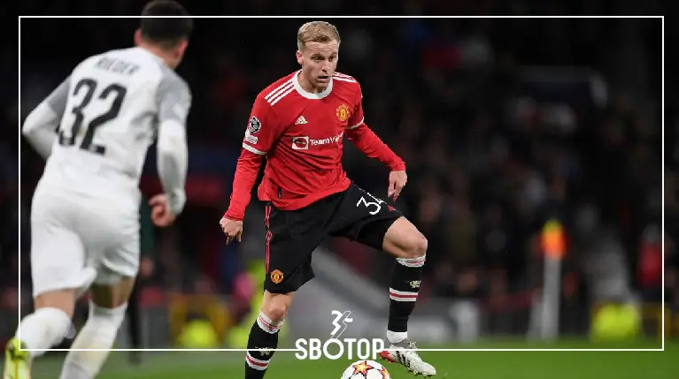 SBOTOP: Manchester United Resmi Melepas Donny Van de Beek