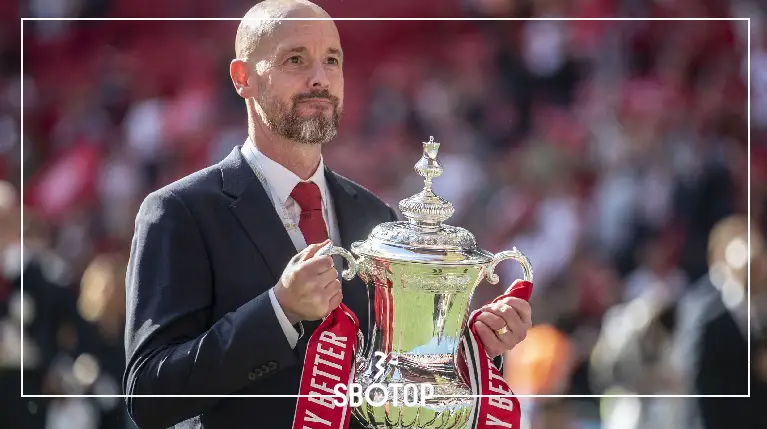 SBOTOP: Erik ten Hag Perpanjang Kontrak di Manchester United Saat Masuki Musim Ketiga di Old Trafford