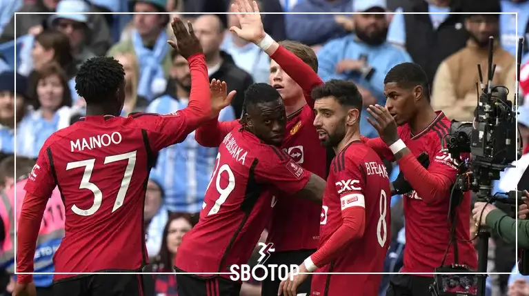 SBOTOP Liga Inggris: Legenda Liverpool Ramal MU Kesulitan Juara dan Finis di 4 Besar