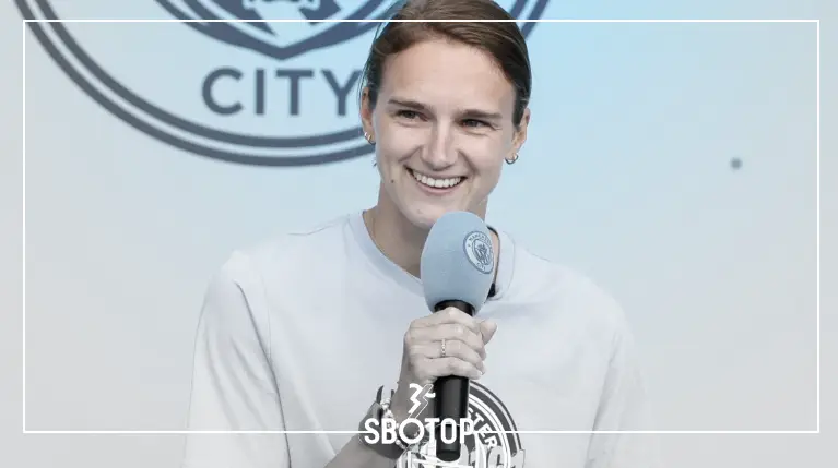 SBOTOP-_-Vivianne-Miedema-Rekrutan-Baru-Man-City-Targetkan-Gelar-Juara-Setelah-Tolak-Tawaran-Bertahan-di-WSL